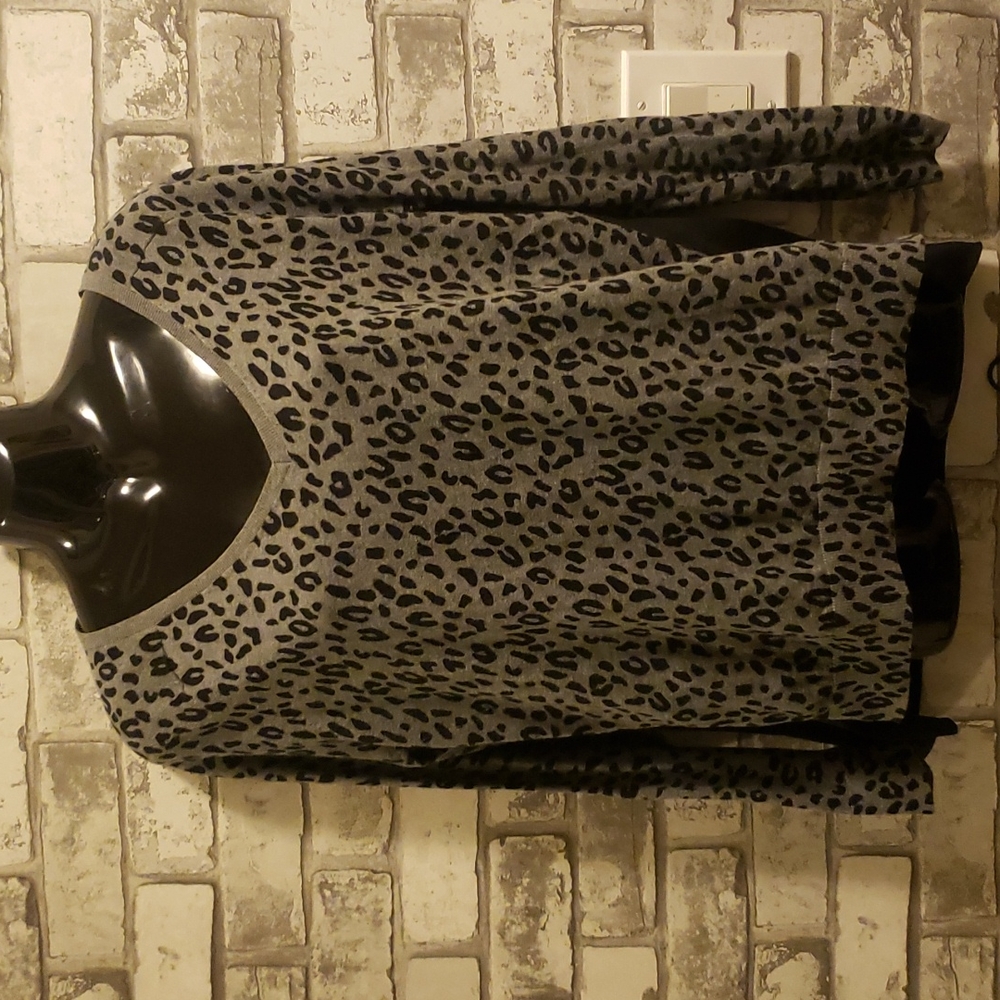 Ann Taylor top Medium-petite mesh back